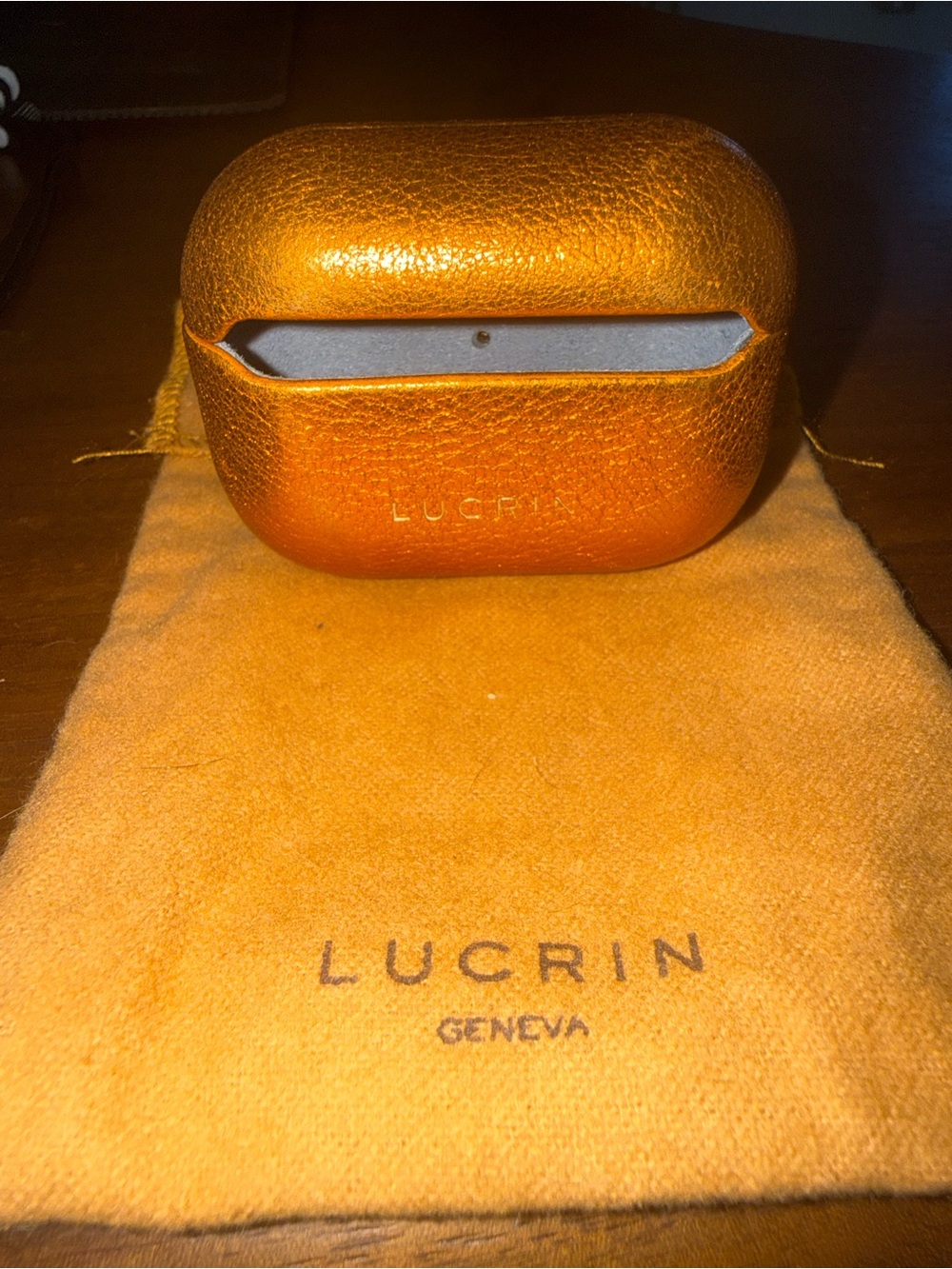 LUCRIN Geneva Orange Leather AirPods Case